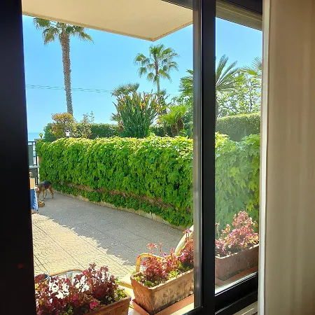 Guest house Fronte Mare *